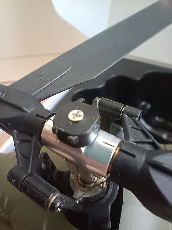 Modellismo RC: RC Heli UHD1 – Usato da Beringen venduto da frenchfrog 4