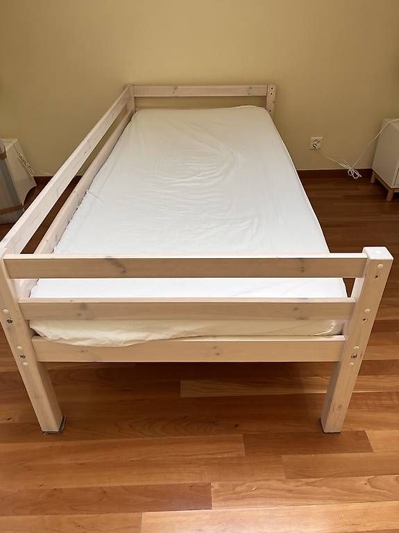 Letti: Lit individuel avec matelas – Usato da Yverdon-les-Bains venduto da sol_9sdm