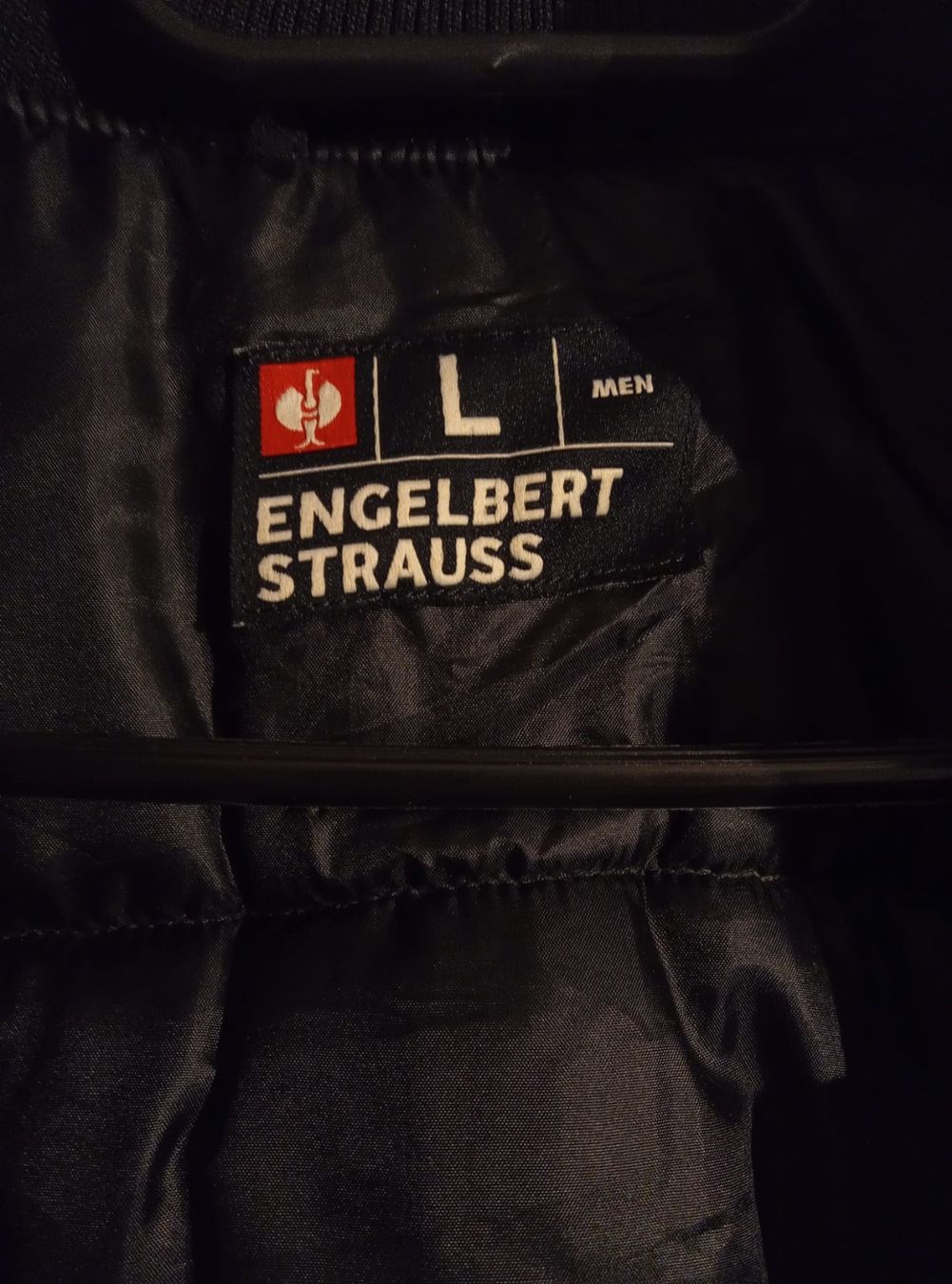 Jacken: Strauss Jackearbeit – Gebraucht aus Bienne von Daniel_Schader 1