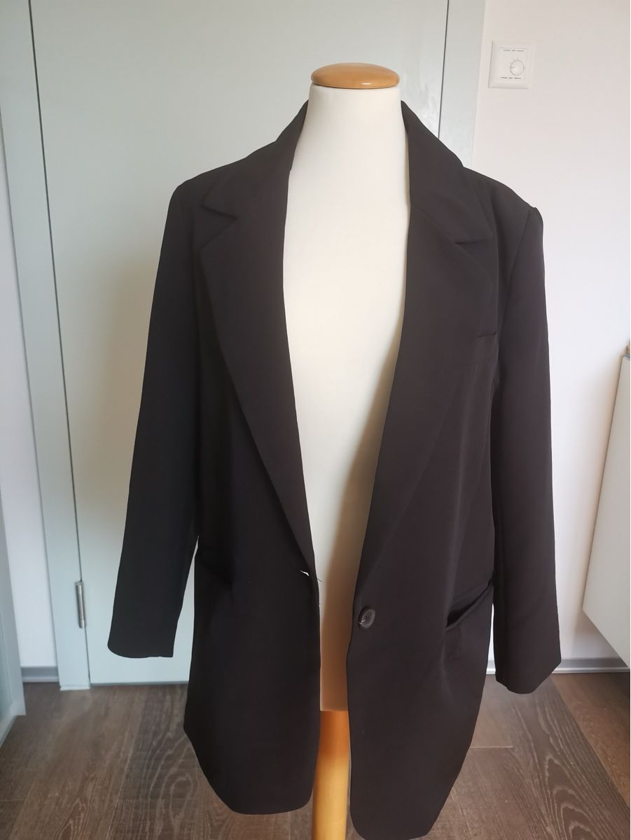 Only Giacche: Schwarzer Oversize Blazer ONLY Gr. 36, neuwertig – Nuovo (secondo la descrizione) da Bremgarten AG venduto da Rachelxsa 1