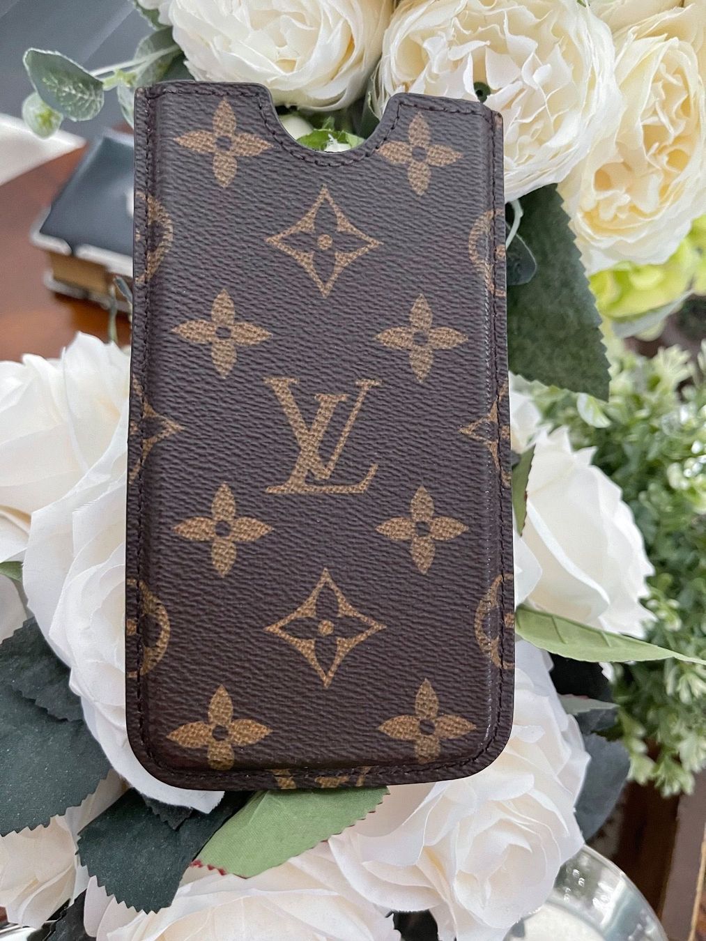 Louis Vuitton Altro in  Abbigliamento & Accessori: LOUIS VUITTON Smartphone Etui – Usato da Winkel venduto da Luxtime 4