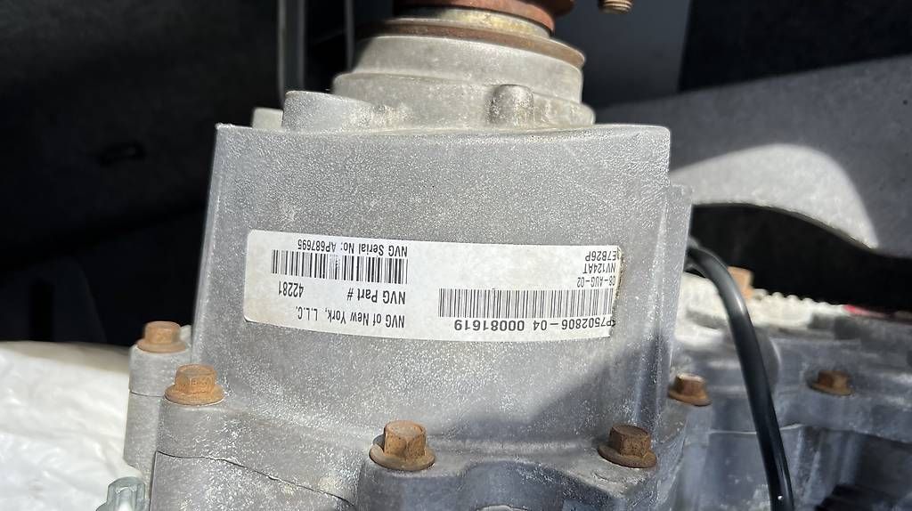 BMW Tutti pezzi di ricambio auto: BMW E46 325ix/330ix Getriebe – Usato da Winterthur venduto da Y21 2