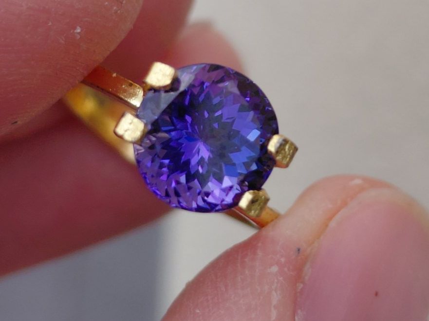 Edelsteine: Tanzanite Deep Violet Clean – Gebraucht aus Bévilard von Yougems 7