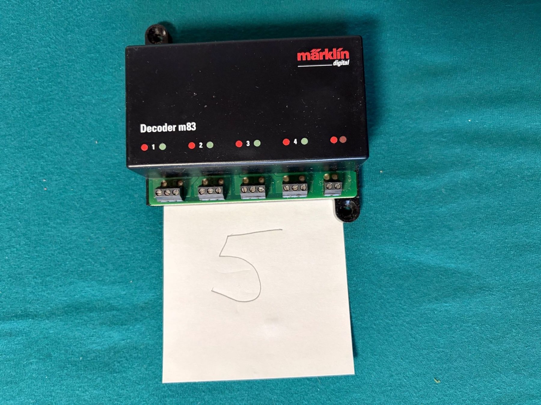 Märklin Modelleisenbahnen: Märklin Decoder 60832 m83 – Gebraucht aus Oeschgen von franz9