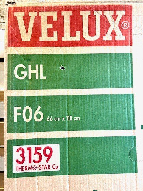 Finestre: Dachfenster Neu und Originalverpackt Set – Nuovo e nell'imballaggio originale da Riedtwil venduto da wiederverwendung 1
