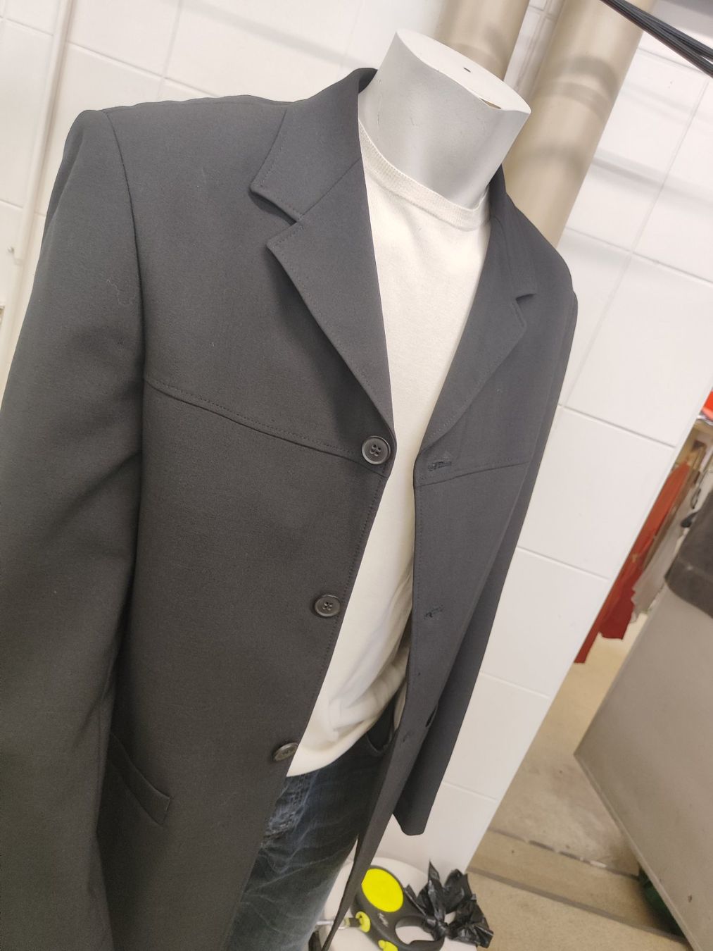 Giacche: Herren Blazer GR 50 – Nuovo e nell'imballaggio originale da Langnau am Albis venduto da Judithsebi