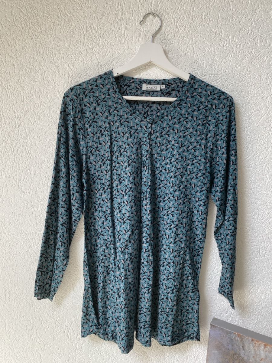 Camicette: Schöne Masai Bluse Gr. S, blau gemustert – Usato da Homberg b. Thun venduto da Homata