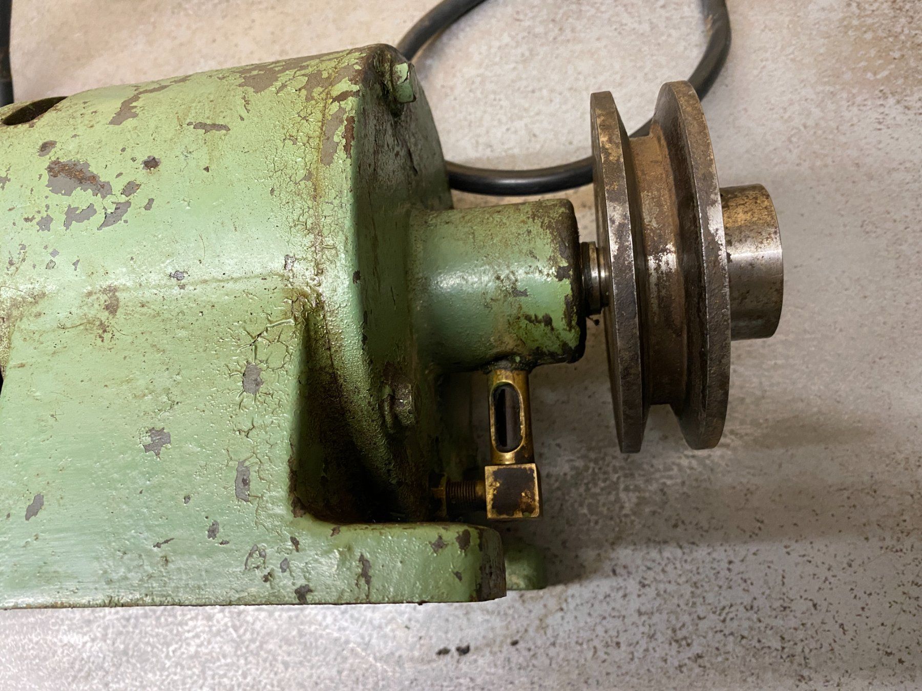 Moteurs: Alter Elektromotor – D'occasion à Schönenbuch par Laubfrosch05 4
