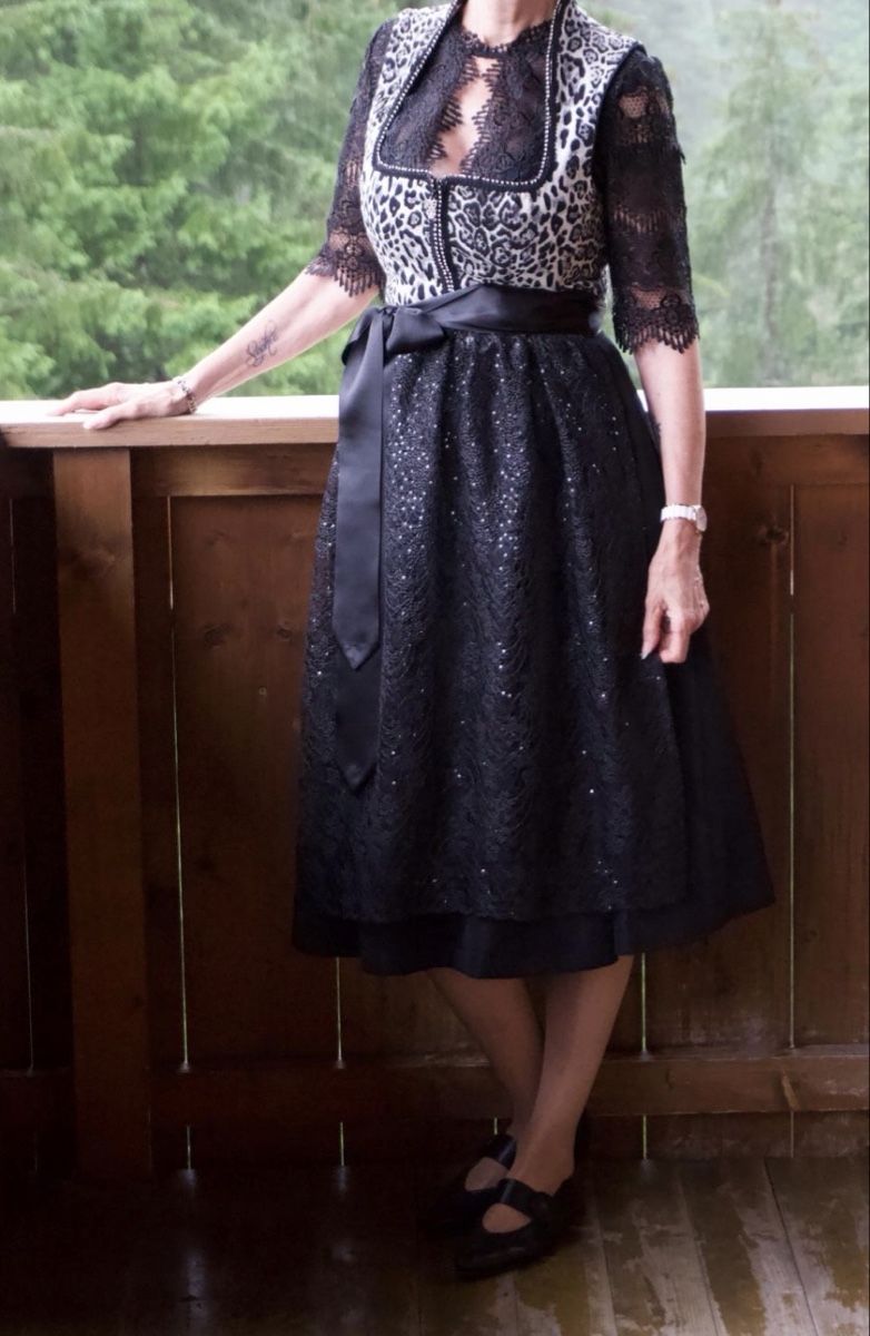 Vestiti: Dirndlkleid  – Nuovo (secondo la descrizione) da Koblenz venduto da Pumuckl70