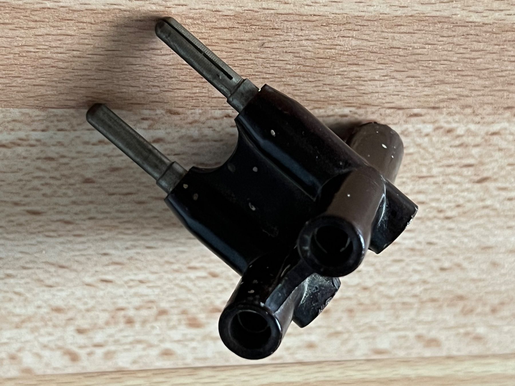 Fiches d'alim.: Antikel Strom Stecker – D'occasion à Uetendorf par Stoun 3