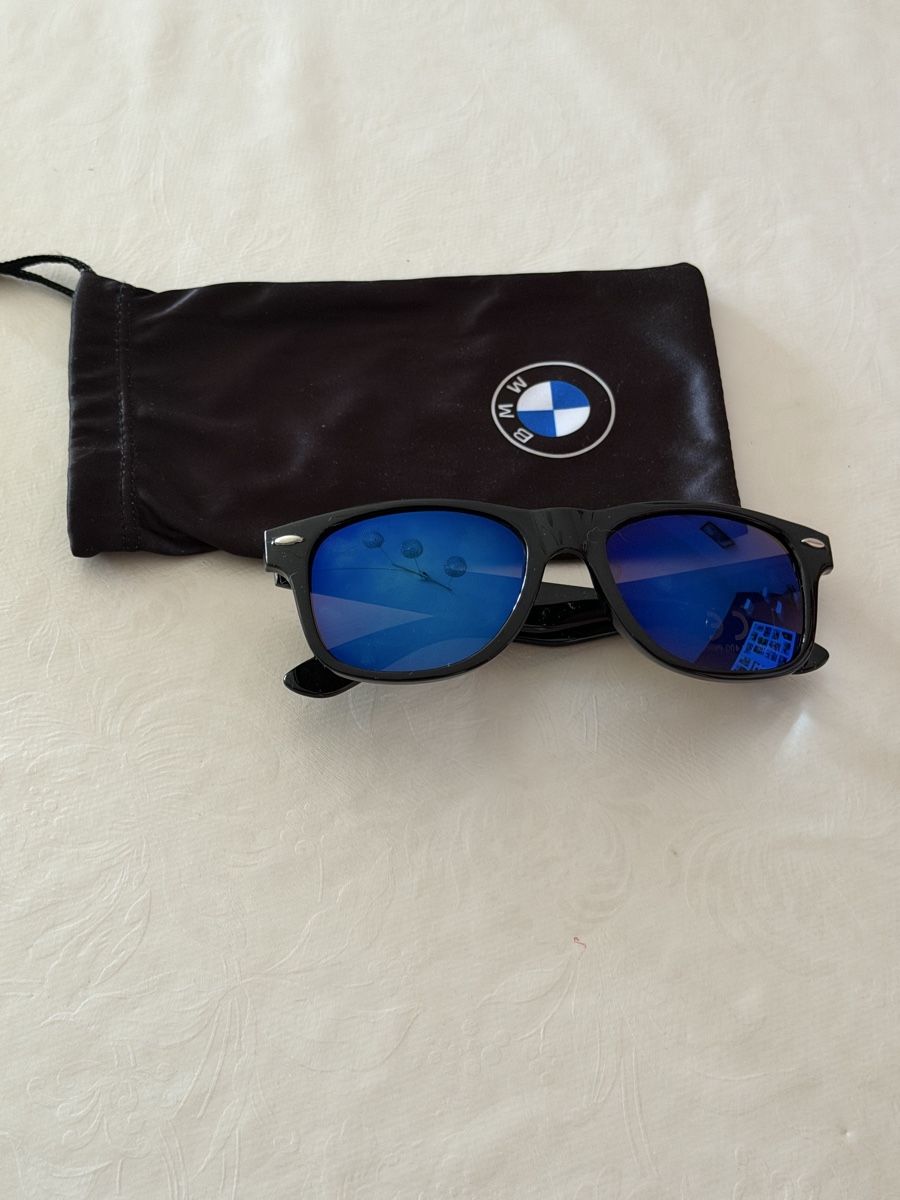 BMW Occhiali & Lenti: Lunette de soleil BMW – Nuovo e nell'imballaggio originale da La Chaux-de-Fonds venduto da CGL_watches16y