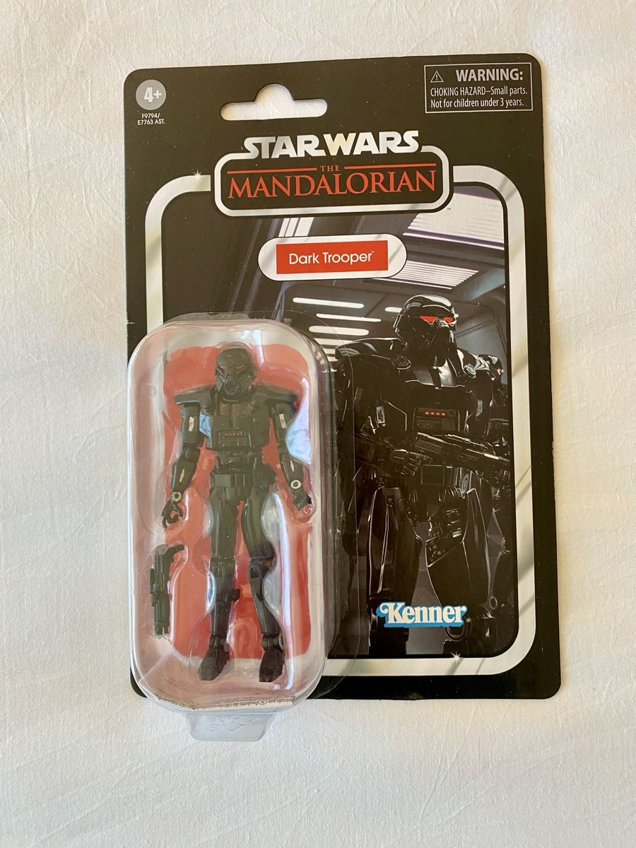 Star Wars Statuette: Star Wars Mandalorian Dark Trooper Vintage Collection – Nuovo e nell'imballaggio originale da Oberembrach venduto da theZaz