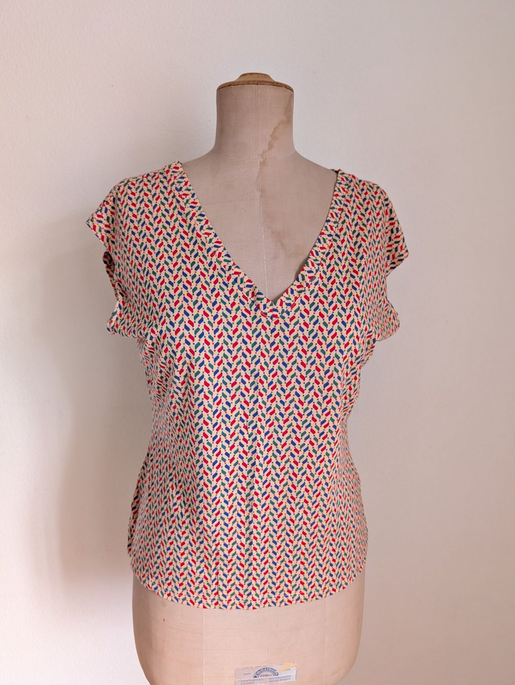 King Louie Top: King Louie Top Beige gemustert M – Usato da Luzern venduto da lal_8z2w