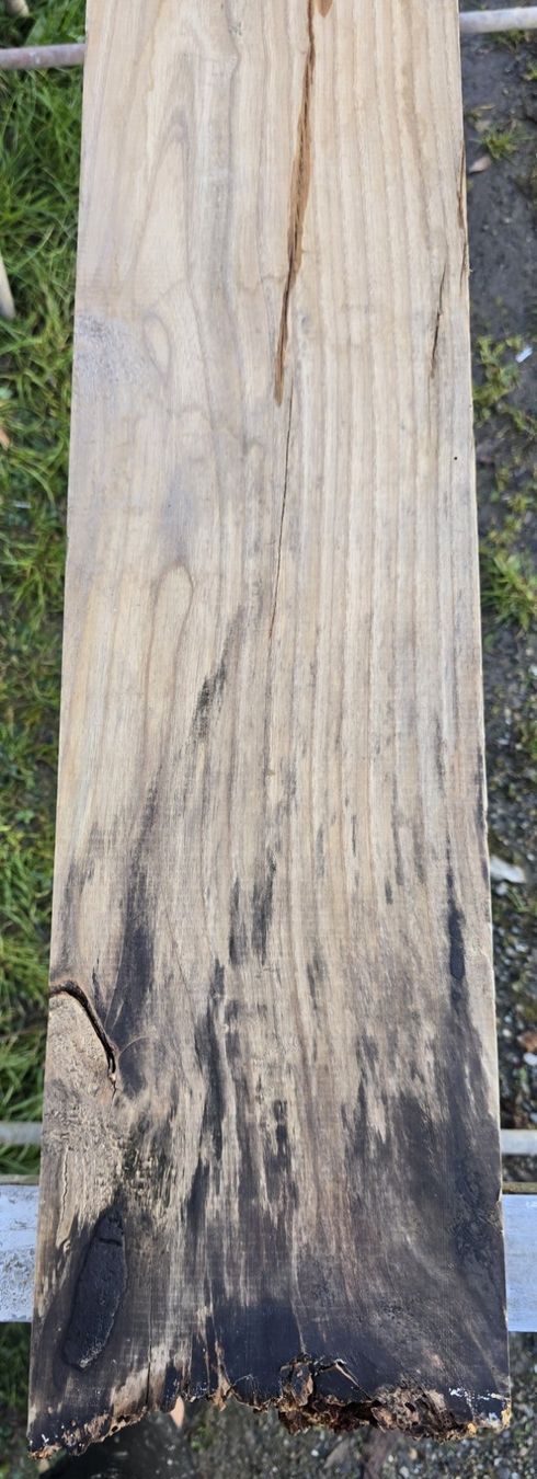 Articles en bois: Altes Holzbrett  – D'occasion à Rorschacherberg par snOOpydOg11 1