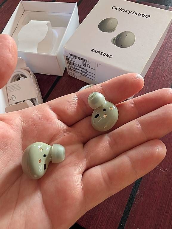 Samsung Kopfhörer: Samsung Galaxy Buds 2 tws Kopfhörer – Gebraucht aus Frauenfeld von Yuriy 3