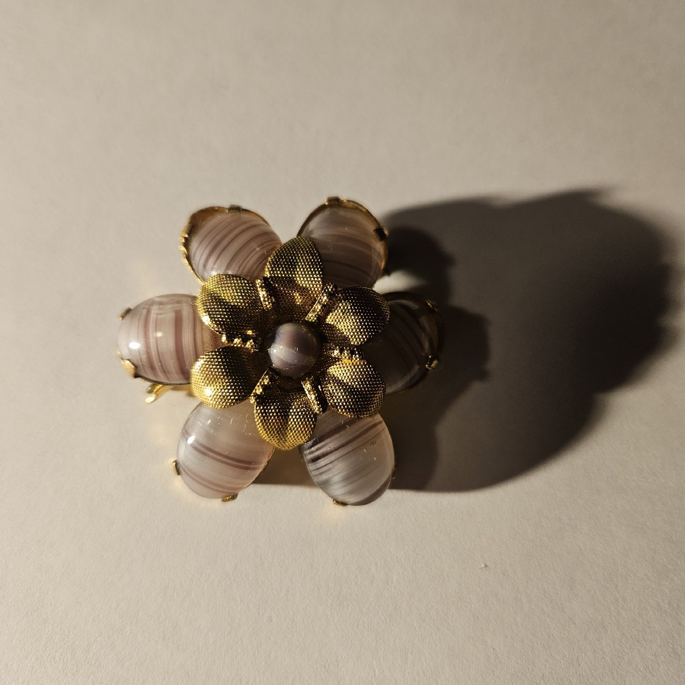 Spille & Fermagli: Goldene Brosche Blume mit Steinen SIGNED Bijoux – Usato da Kriens venduto da gra_fhn7 3