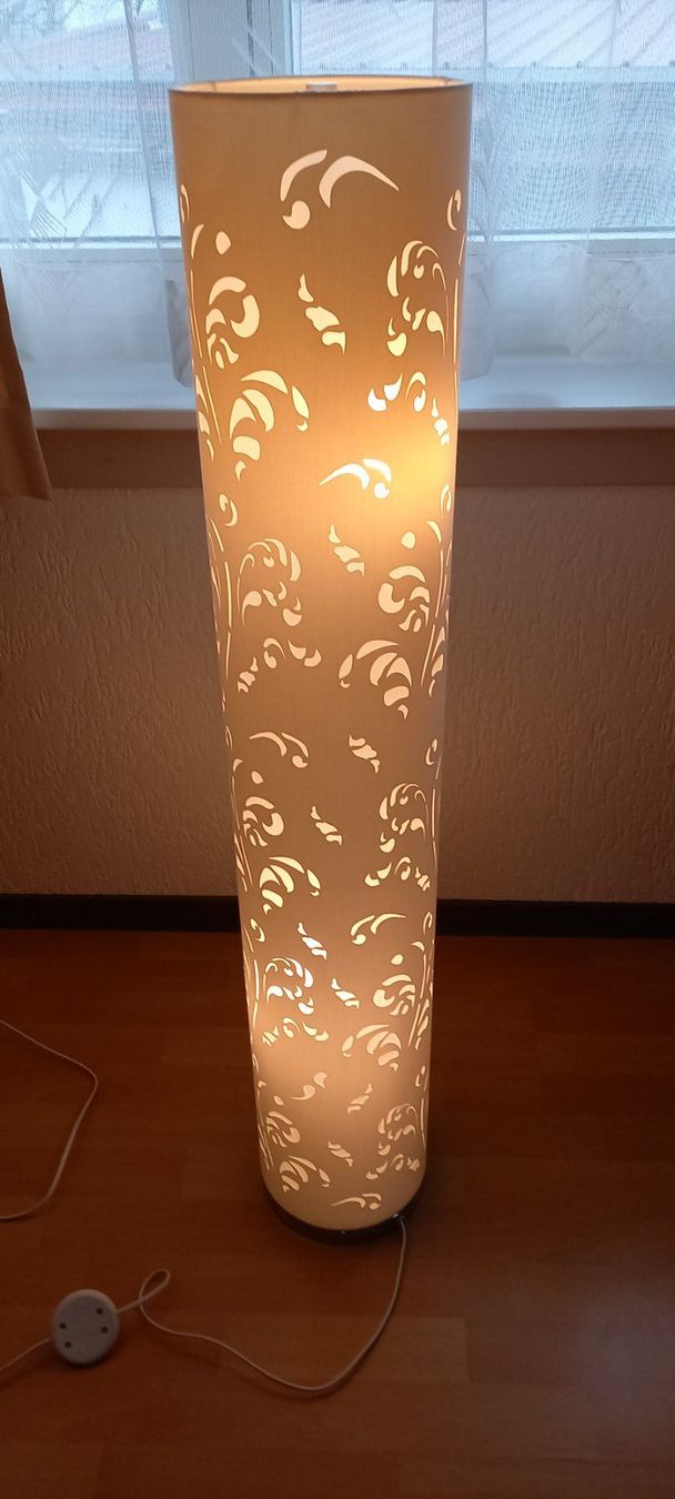 Lampes: stehlampe – D'occasion à Höri par bsc_68fw