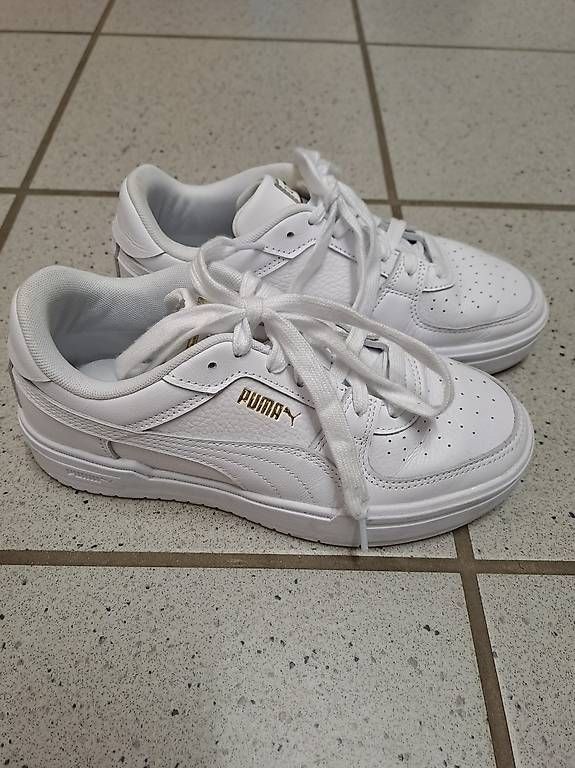 Puma Scarpe da donna: Puma Schuhe Grösse 39 – Usato da Oberflachs venduto da lea_6zzp
