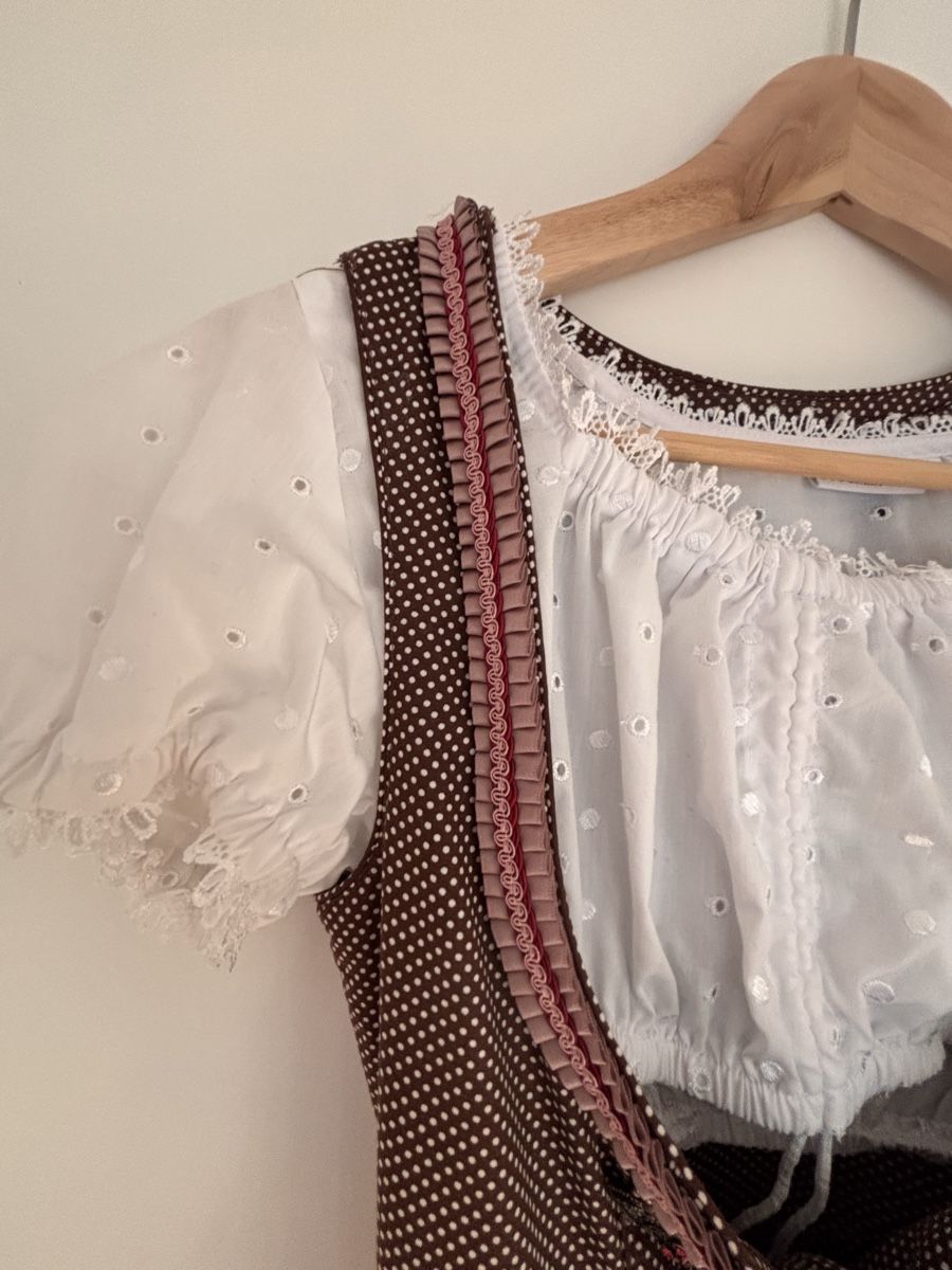 Robes: Dirndl Damen von Mary Joe  – D'occasion à Hinterkappelen par andi2610 4