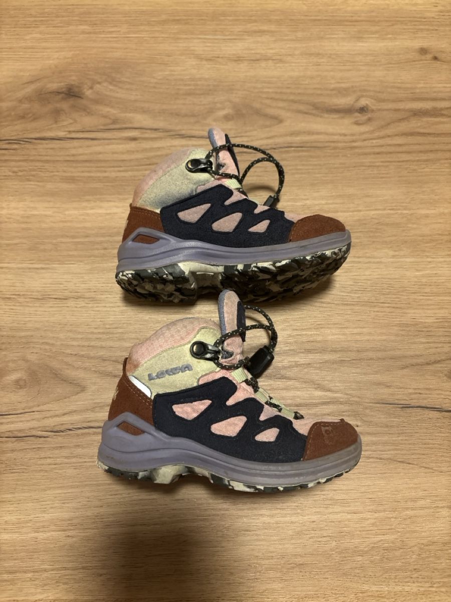 Lowa Scarpe per ragazzi: Namuk Lowa Wanderschuhe, Grösse 23 – Usato da Menzingen venduto da alexandra-j 2