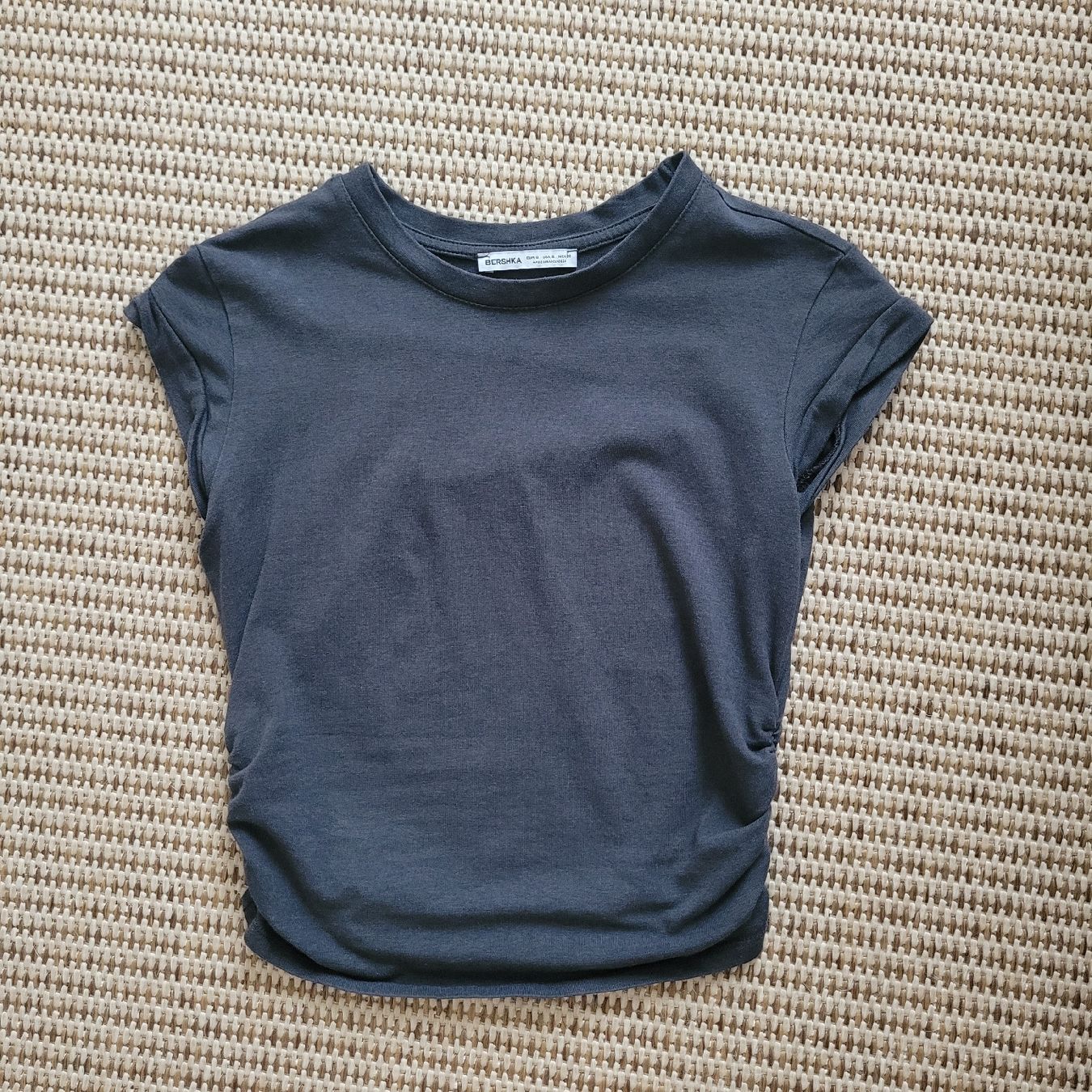 Bershka T-shirt: BERSGKA T-shirt gris taille S – Nuovo (secondo la descrizione) da Genève venduto da Tanaa_12 3