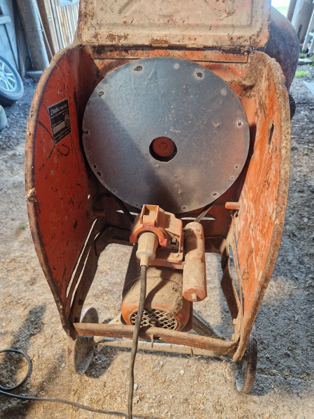 Toutes les machines: Betonmischer – D'occasion à meiringen par mac2550 2