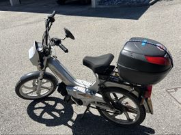 TOMOS Quadro Mofa mit Topcase, silberfarbig