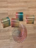 16 Regenbogen Spiralfedern klein