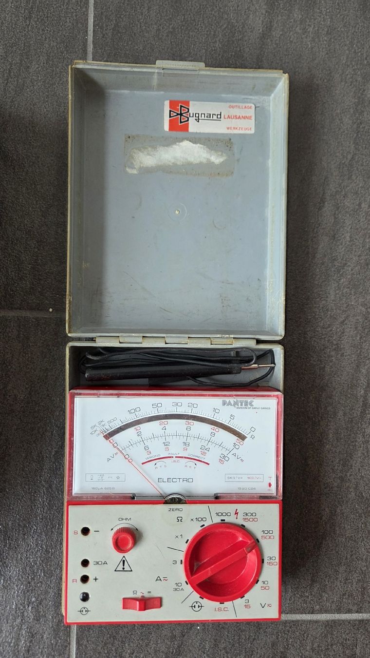 Misurare: antik Messgerät Amperemeter Stromzange Sammlung – Usato da Morgarten venduto da Buemi0 3