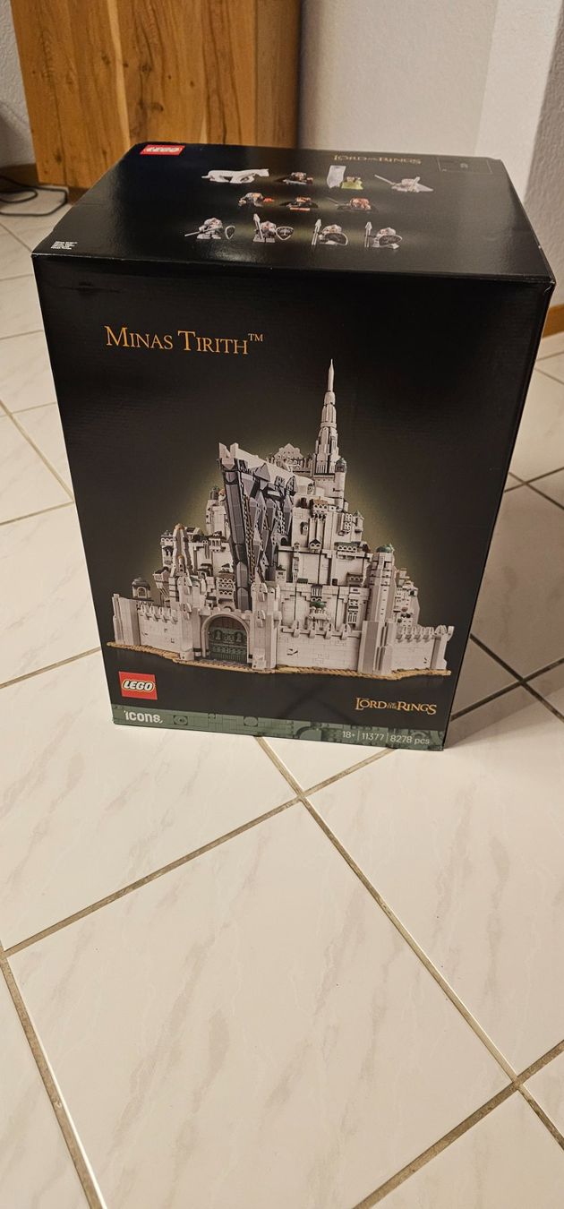 Lego Kit di costruzioni: Lego Der Herr der Ringe: Minas Tirith – Nuovo e nell'imballaggio originale da Stettlen venduto da Blubiblo