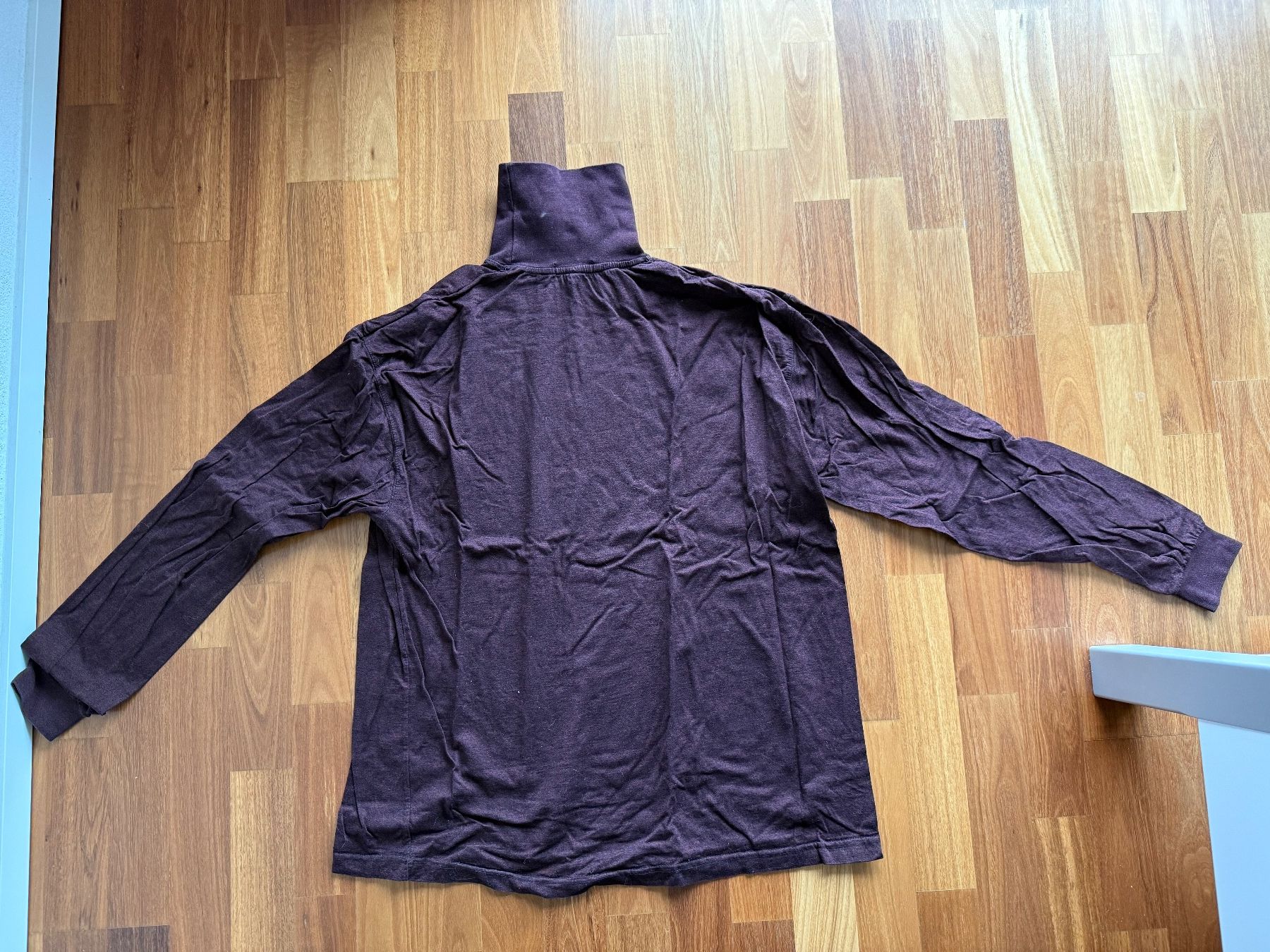 Maglioni & Felpe: Neuwertiger bordeauxrot ABRAMS Rollkragenpullover, Grösse: S – Usato da Stetten SH venduto da Urlaub 2
