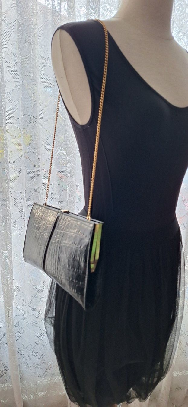 Borse da donna: Sac cuir noir vintage – Usato da St-Triphon venduto da Jldr0 4
