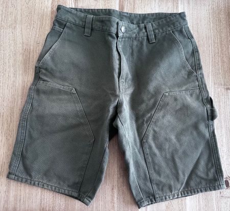 Shorts KAZANE Taille 28 gris vert d'occasion