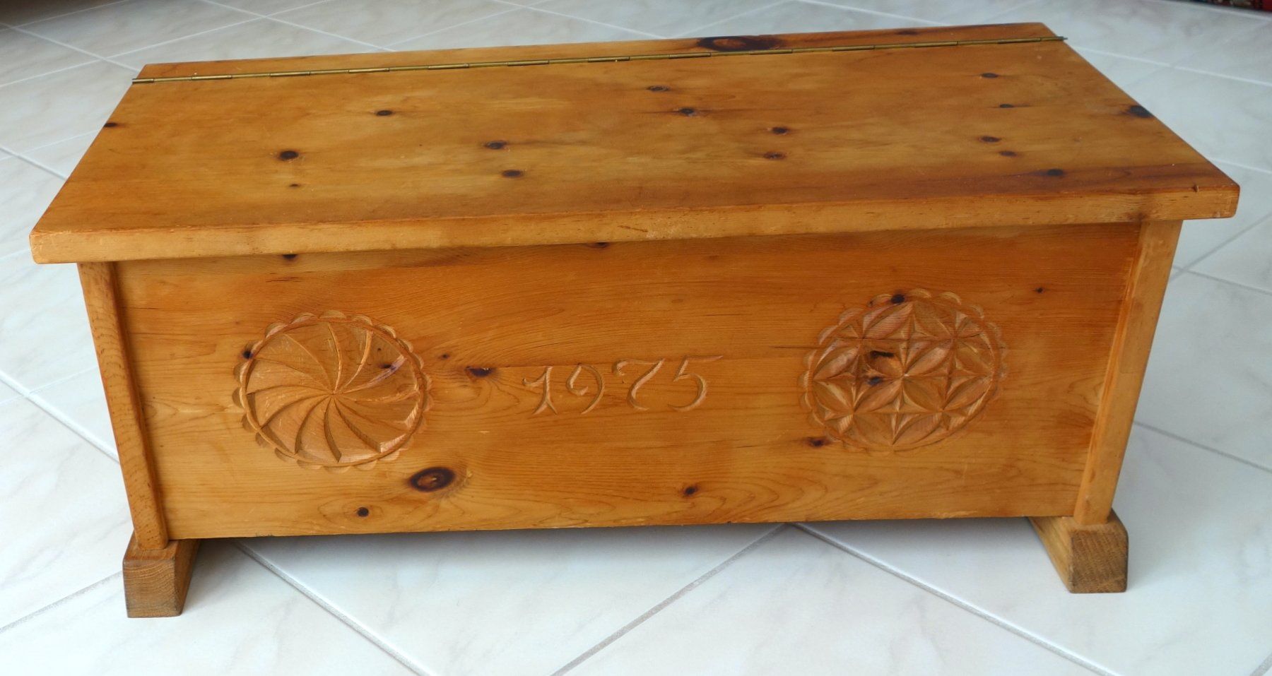 Cassapanche: Arventruhe – Usato da Haldenstein venduto da Nisi546