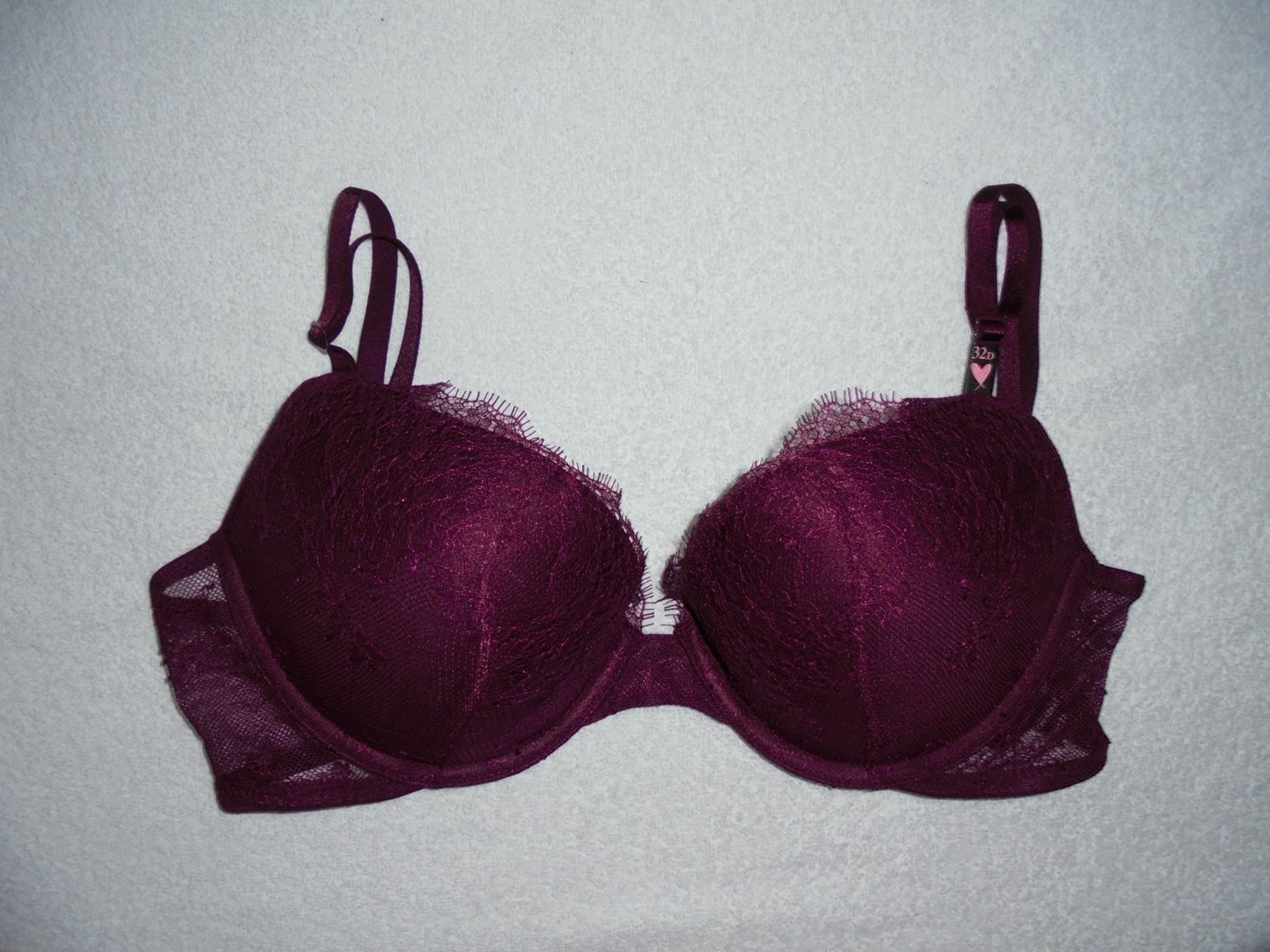 Victoria's Secret Sonstige Unterwäsche: VICTORIA'S SECRET BH GR. 32 D / 70 D – Neu und originalverpackt aus Aarau Rohr von PinkSchwein