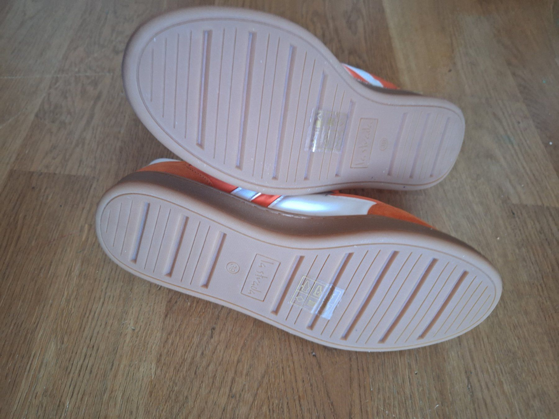 Chaussures femmes: Sneakers neu la strada – Neuf avec emballage d'origine à Bern par lenelowic 2