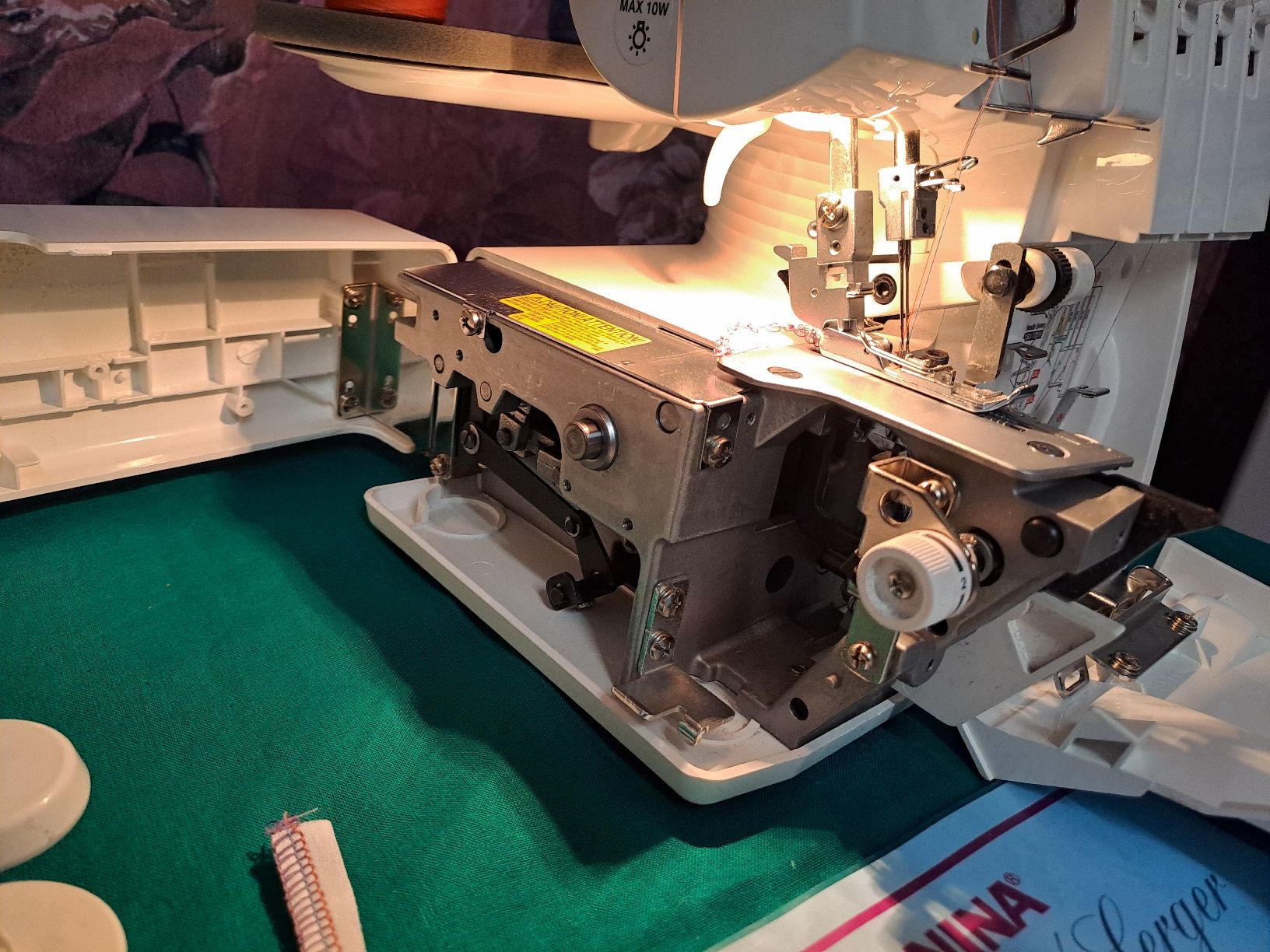Bernina Nähmaschinen: Bernina Overlock 800DL – Gebraucht aus Belp von amalija 2