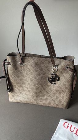 Guess Handtasche/Shopper Monogramm beige