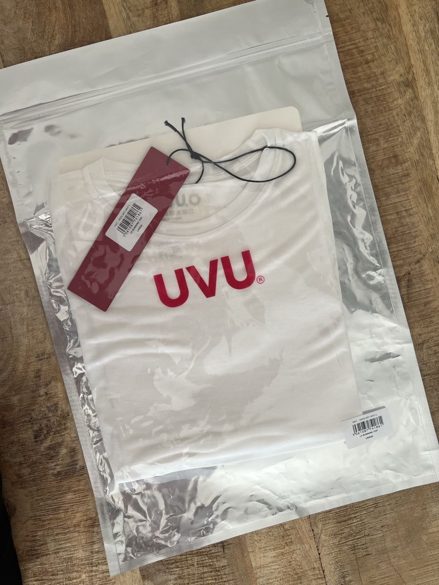 T-shirt: UVU running long sleeve  – Nuovo e nell'imballaggio originale da Binningen venduto da Giusi. 3