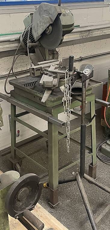 Seghe: IMET Metalkreissägemaschine – Usato da Schafisheim venduto da Dein-Solar