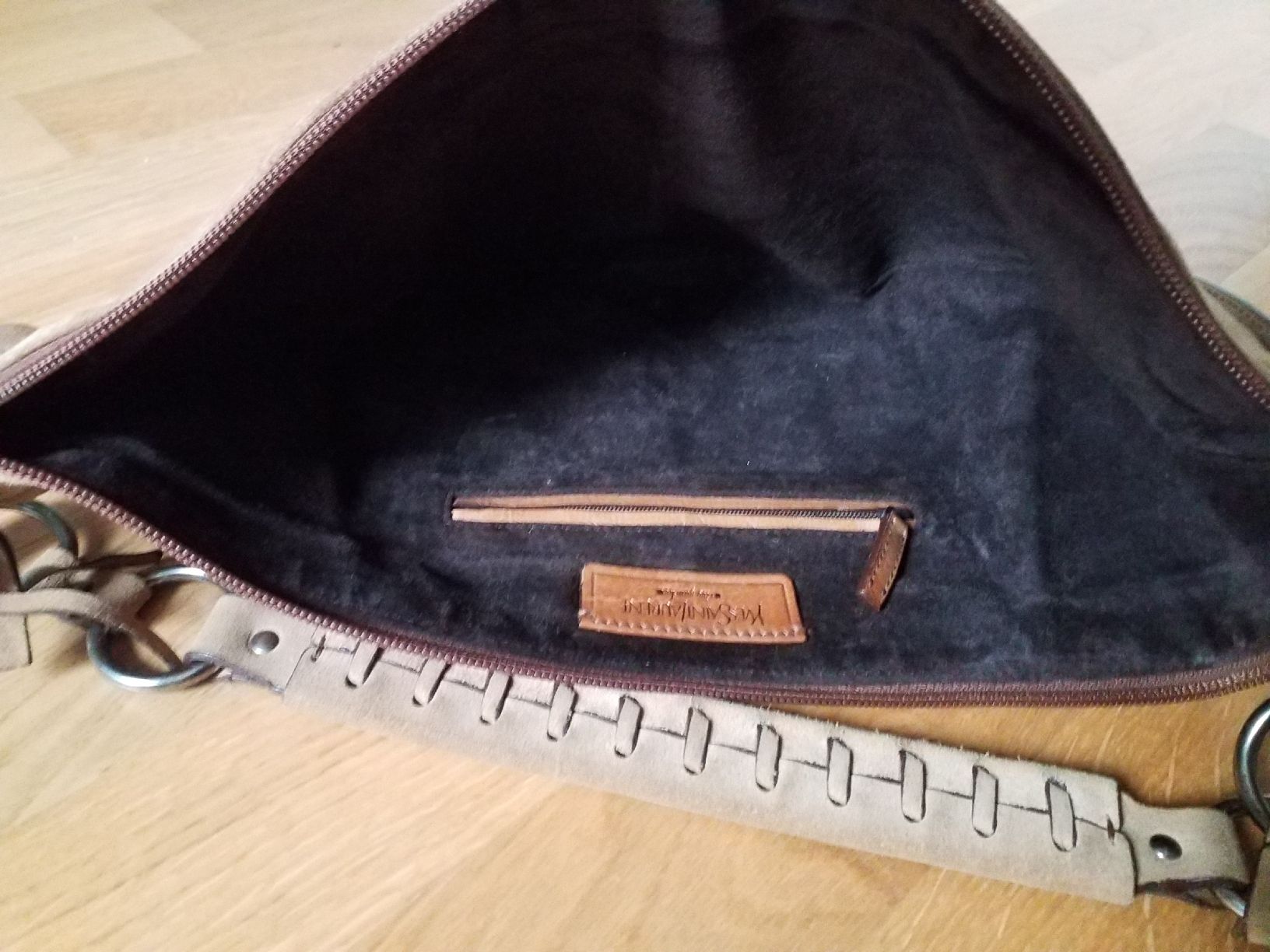 Saint Laurent Borse da donna: Yves Saint Laurent bag – Usato da Luzern venduto da _Lobster_ 4