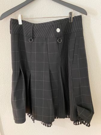 Damen Rock schwarz kariert mit Fransen gebraucht guter Zu...