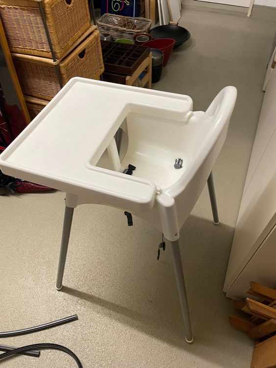 Ikea ANTILOP Highchair with tray, white/silvercolour Kaufen auf Ricardo