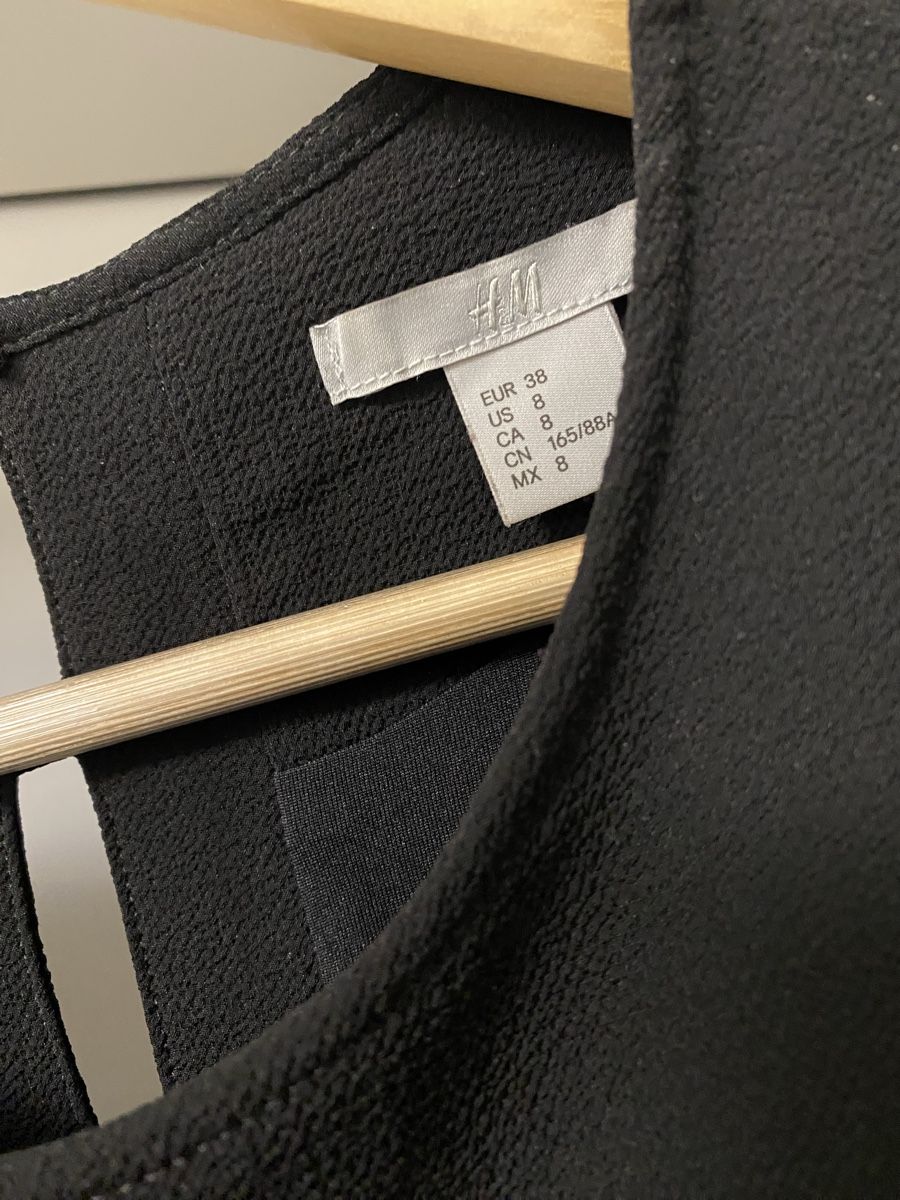 H&M Vestiti: H&M Kleid mit Volant gr. 38 – Usato da Wald ZH venduto da Slaste 1