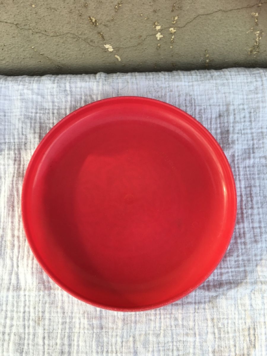 Giocattoli: Frisbee Pro Classic rot in gutem Zustand  – Usato da Bärschwil venduto da Ranron1970 1