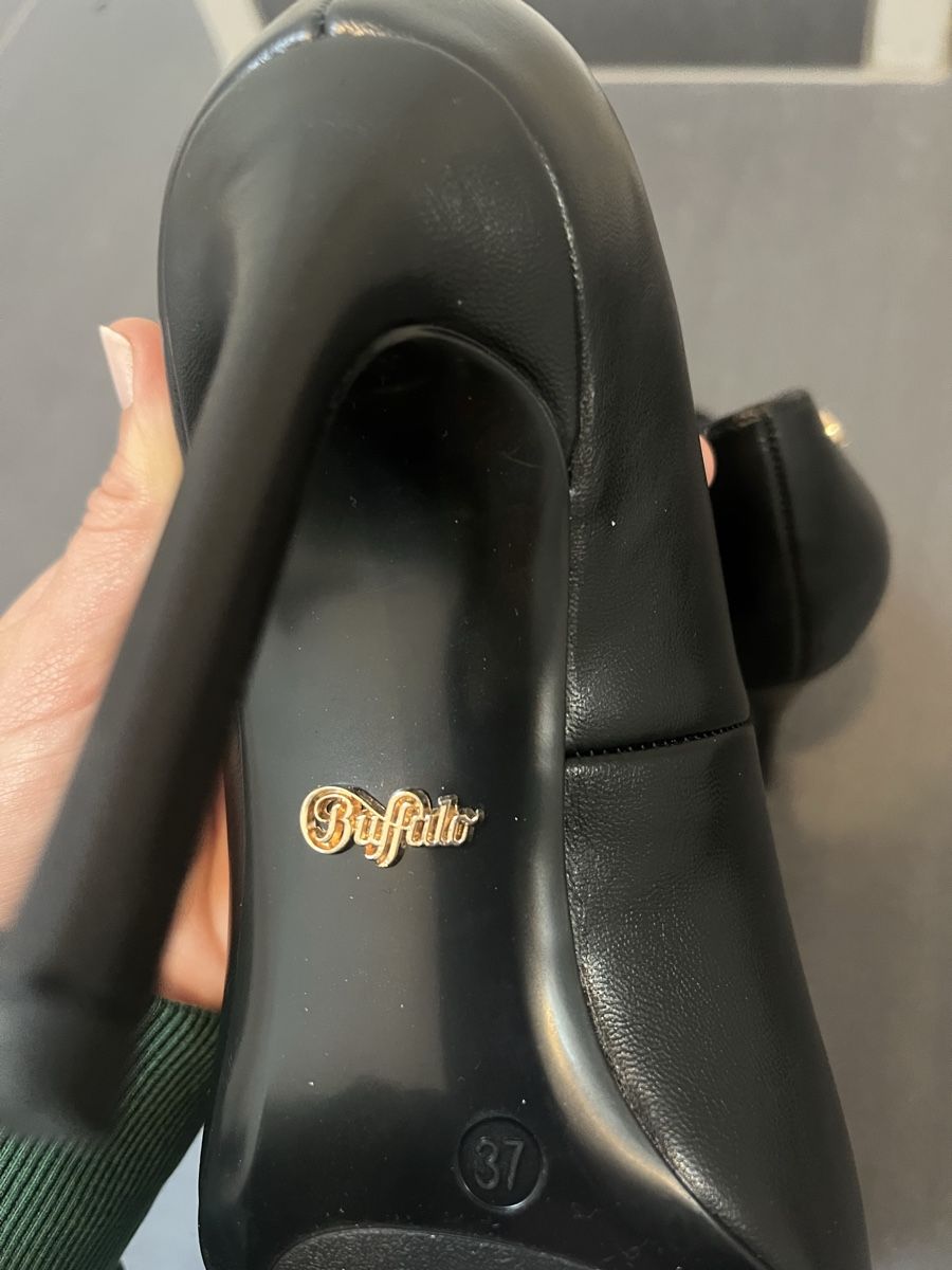 Buffalo Damenschuhe: NEUE Buffalo Pumps – Neu (gemäss Beschreibung) aus Eschenbach LU von fva_w6dz 5