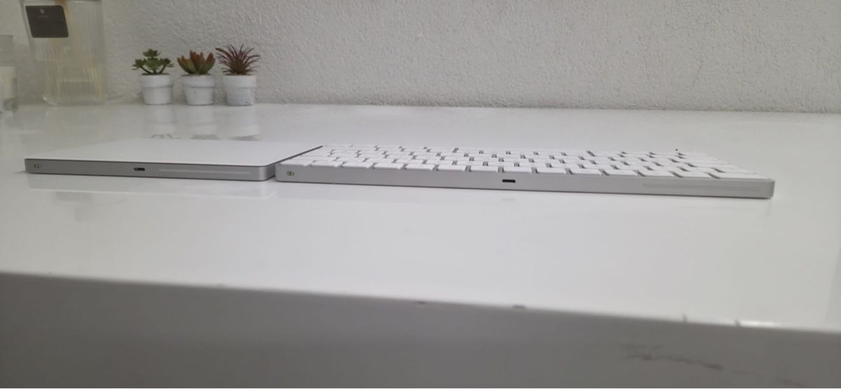 Tastaturen: Magic Keyboard + trackpad 2 – Gebraucht aus Avenches von kin_6tbp 1