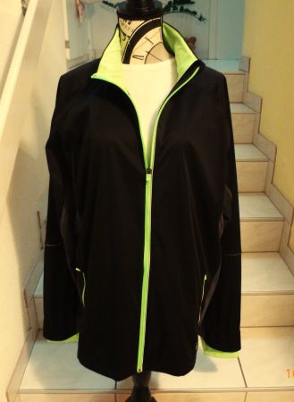 PZ SPORTJACKE NEU GR.XL SCHWARZ