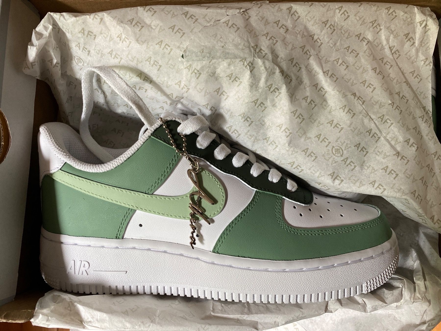 Nike Scarpe da uomo: Nike Air Air Force 1 – Nuovo (secondo la descrizione) da Toffen venduto da Schnacker 2