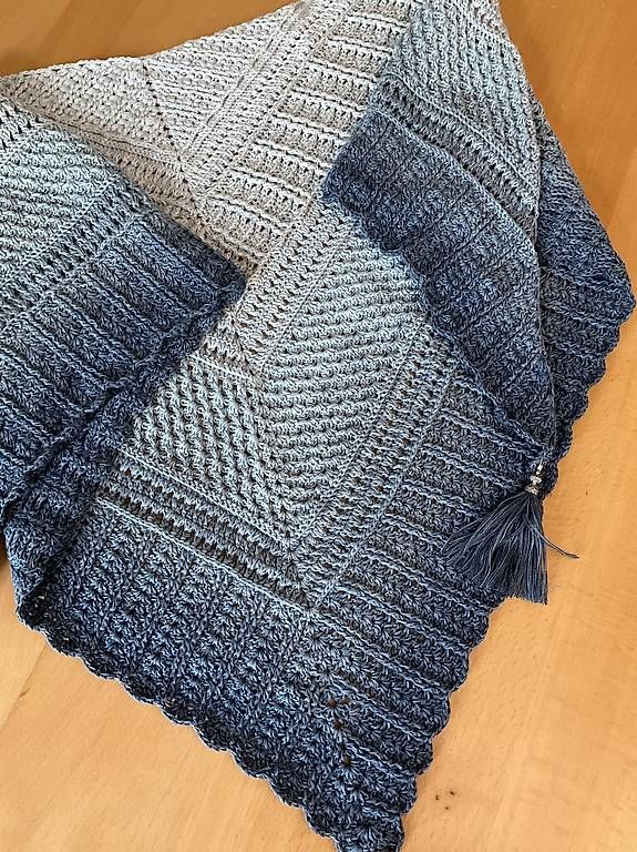 Foulard & Sciarpe: Schultertuch Watteweich – Nuovo (secondo la descrizione) da Neuhausen venduto da Mandala65 4